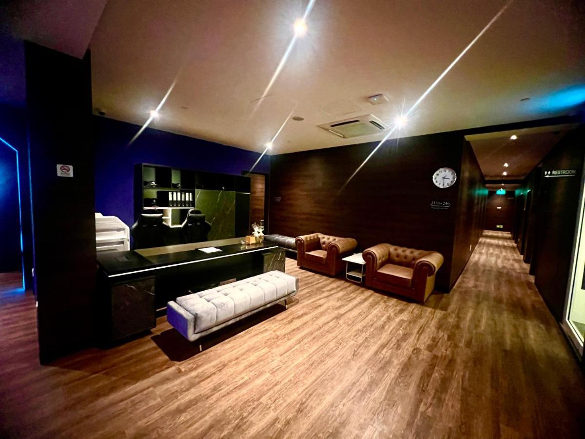 Arena Esports @ Orchard Hotel Singapore Buitenkant foto