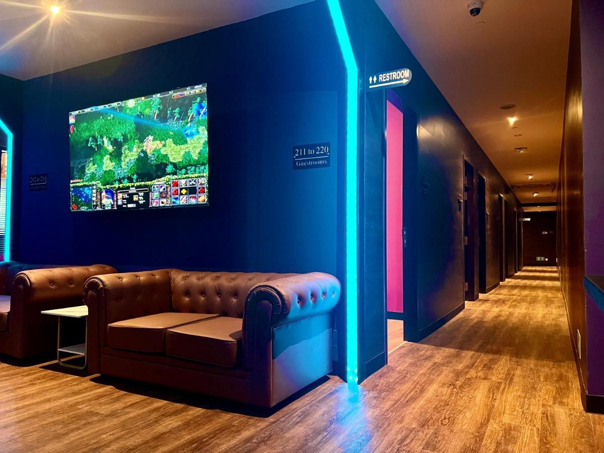 Arena Esports @ Orchard Hotel Singapore Buitenkant foto